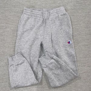 Champion gray pull on boy’s sweatpants size Small 7-8